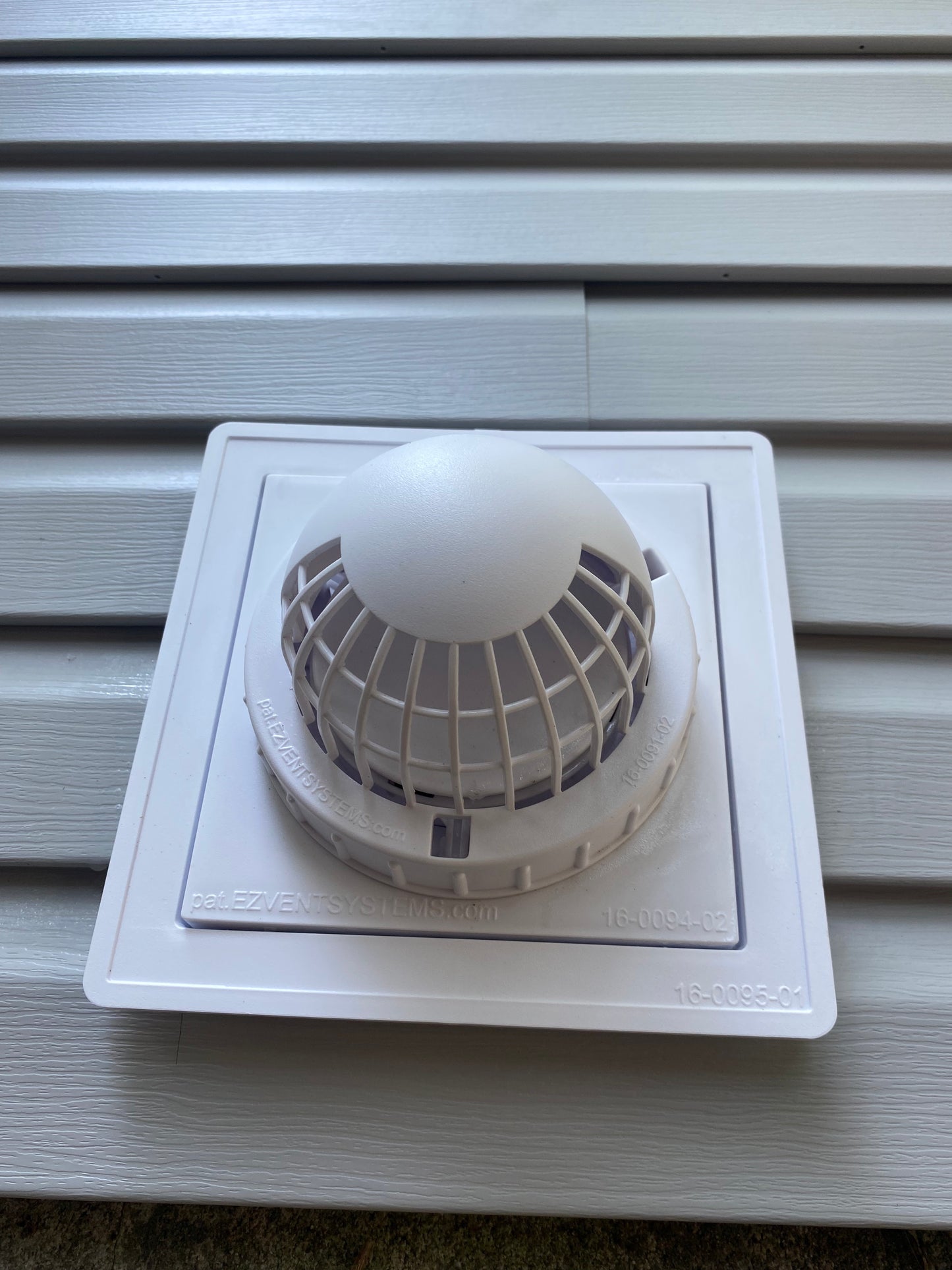 8" x 8" Wall Mount Dryer Vent Assembly